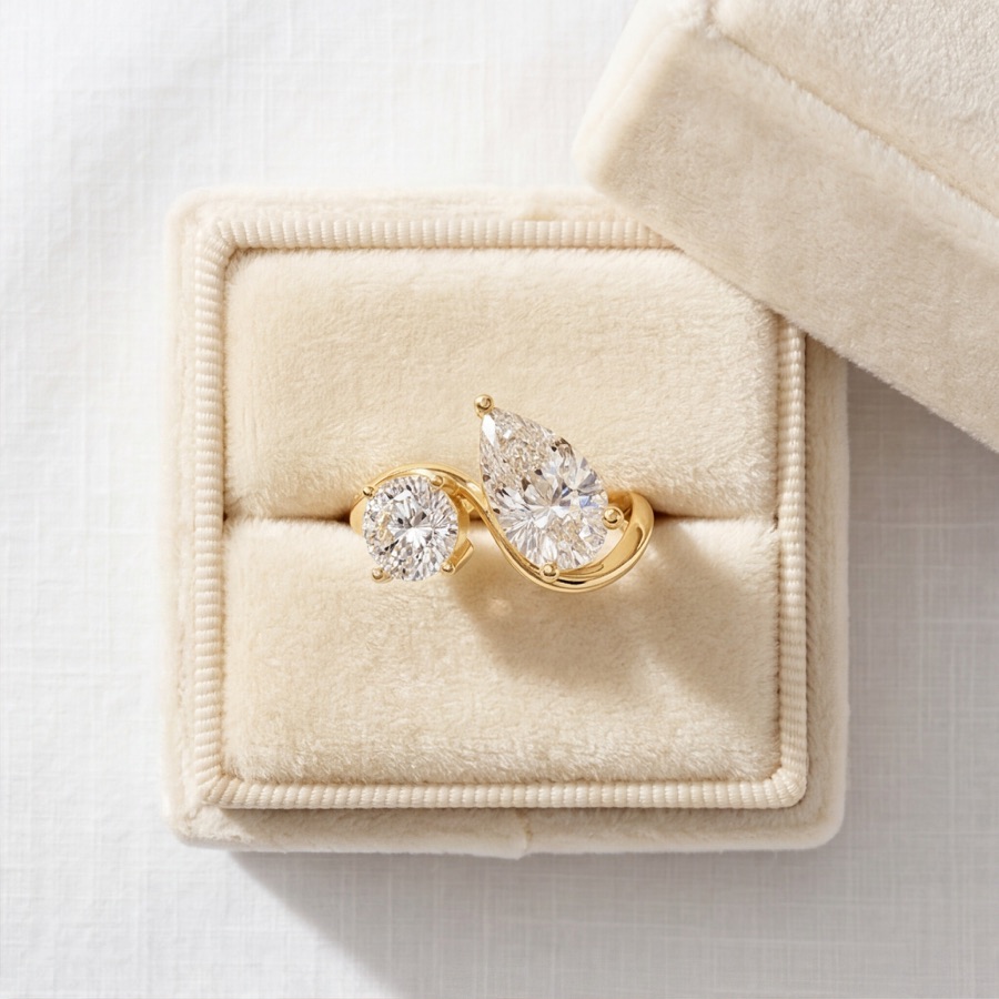 Toi et Moi Lab-Grown Diamond Ring